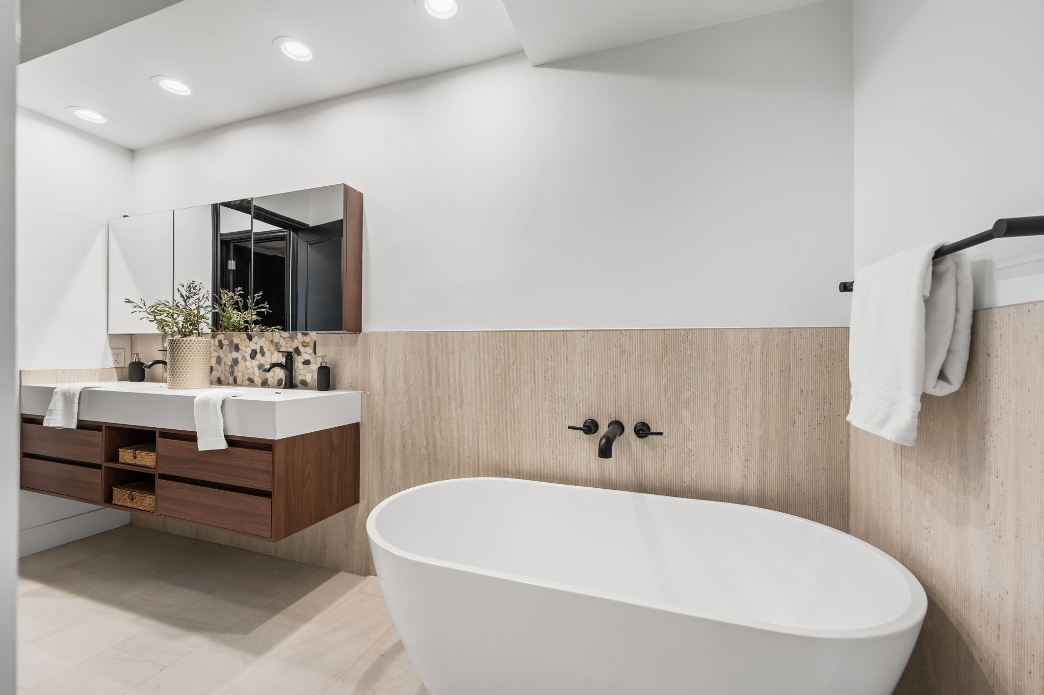 18-web-or-mls-N Palm-58