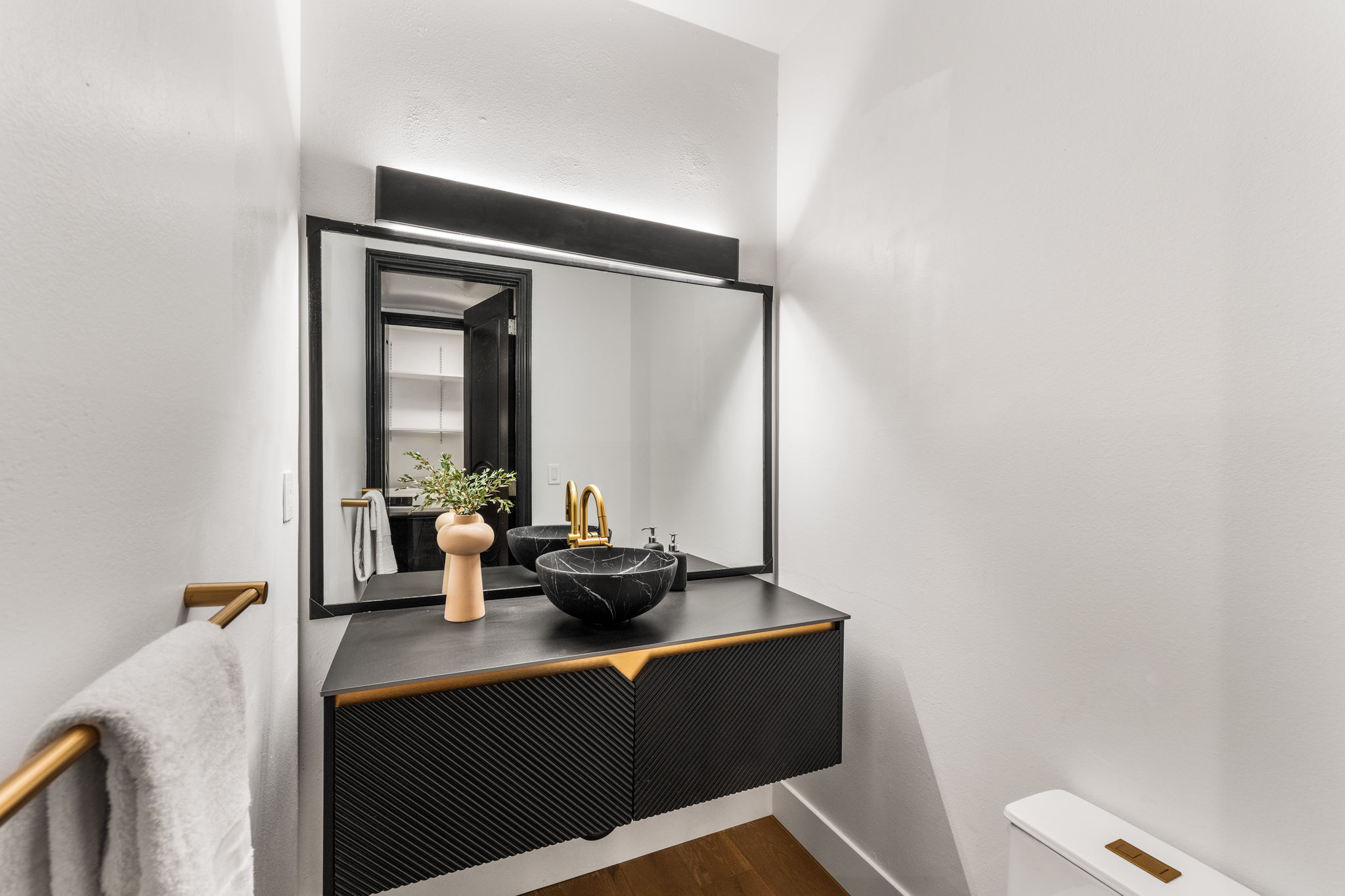 31-web-or-mls-N Palm-45