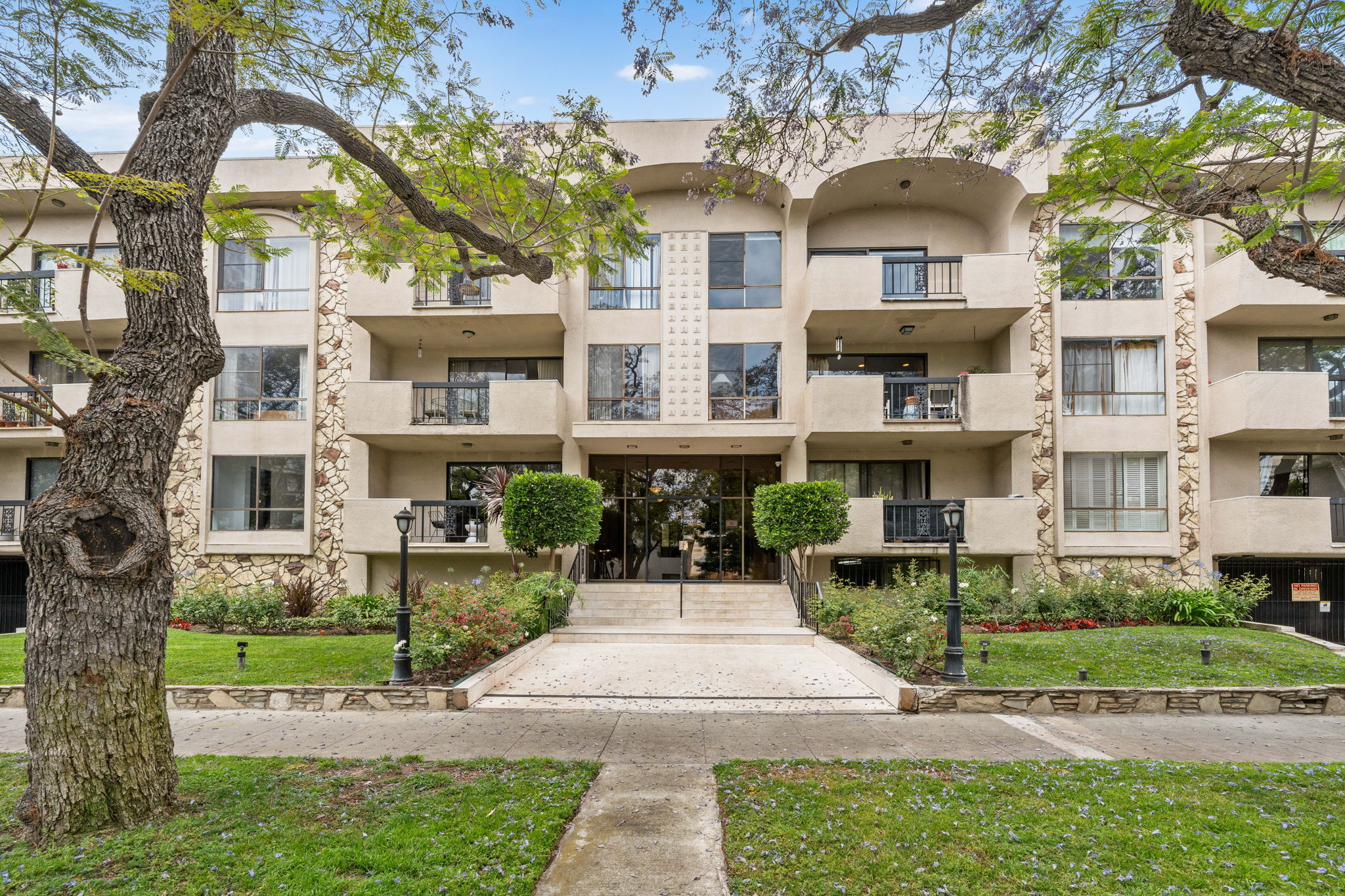69-web-or-mls-N Palm-2 - Copy